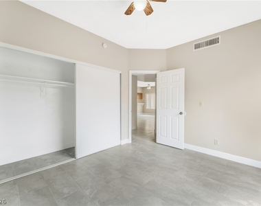 6536 Sterling Springs Parkway - Photo Thumbnail 24