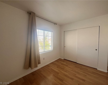 5574 Aleman Drive - Photo Thumbnail 19