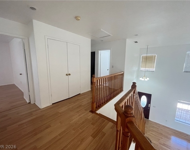 5574 Aleman Drive - Photo Thumbnail 8