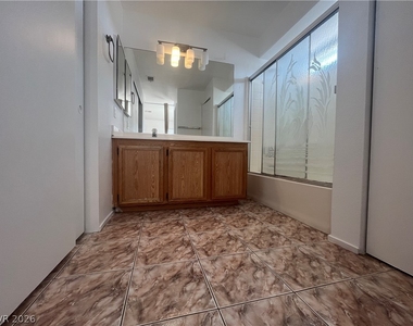5574 Aleman Drive - Photo Thumbnail 18