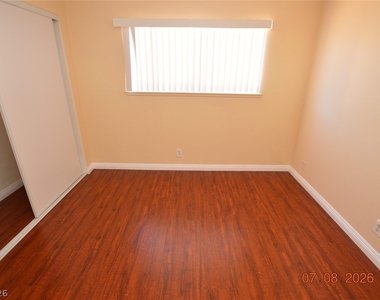 6845 Zamora Drive - Photo Thumbnail 8