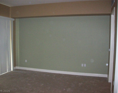 50 E Serene Avenue - Photo Thumbnail 16