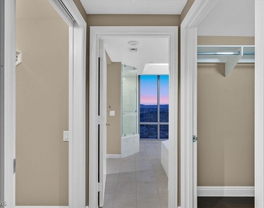 222 E Karen Avenue - Photo Thumbnail 18