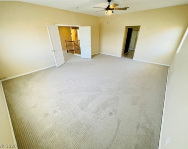 2722 La Porte Court - Photo Thumbnail 13