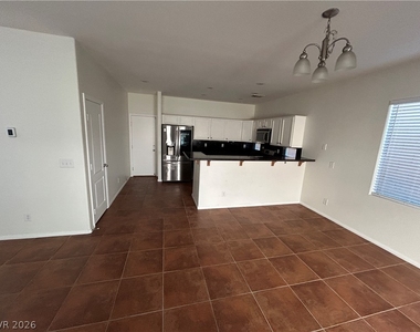 10646 Allegrini Drive - Photo Thumbnail 4