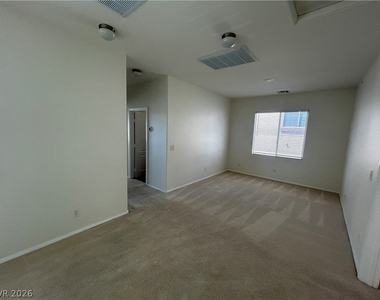 10646 Allegrini Drive - Photo Thumbnail 7