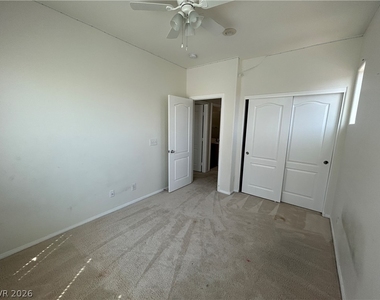 10646 Allegrini Drive - Photo Thumbnail 11