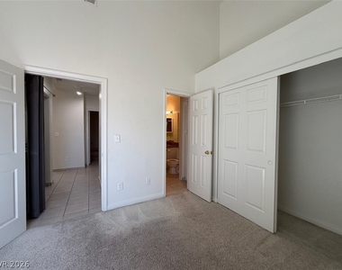 900 Heavenly Hills Court - Photo Thumbnail 34