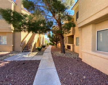 900 Heavenly Hills Court - Photo Thumbnail 54