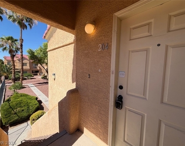 900 Heavenly Hills Court - Photo Thumbnail 51