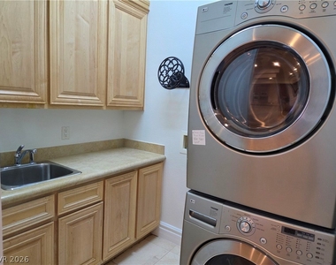 2100 Bogart Court - Photo Thumbnail 24