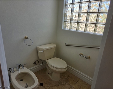 2100 Bogart Court - Photo Thumbnail 15