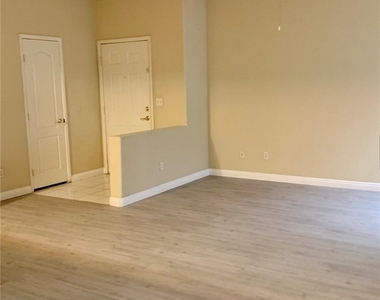7705 Himalayas Avenue - Photo Thumbnail 8