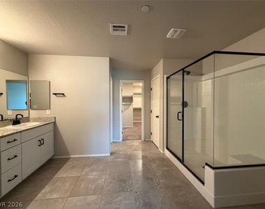 7473 Garnet Moon Street - Photo Thumbnail 65