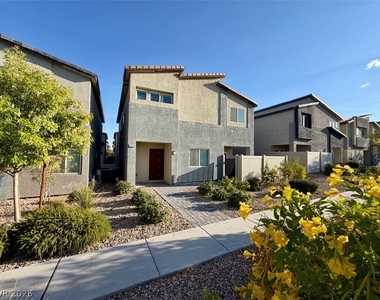 7473 Garnet Moon Street - Photo Thumbnail 2