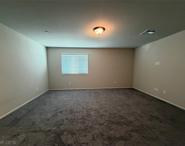 7473 Garnet Moon Street - Photo Thumbnail 62