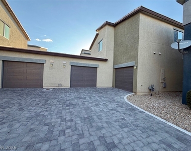 7473 Garnet Moon Street - Photo Thumbnail 94