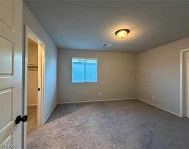 7473 Garnet Moon Street - Photo Thumbnail 53