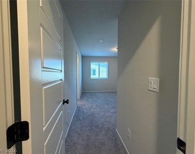 7473 Garnet Moon Street - Photo Thumbnail 46