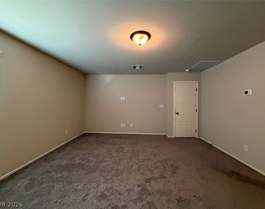7473 Garnet Moon Street - Photo Thumbnail 63