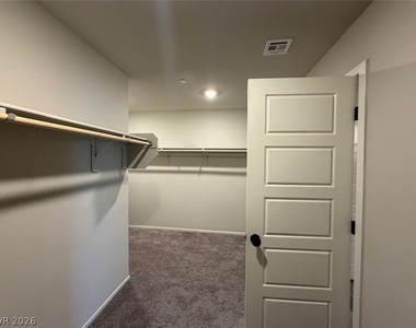 7473 Garnet Moon Street - Photo Thumbnail 74