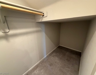 7473 Garnet Moon Street - Photo Thumbnail 9
