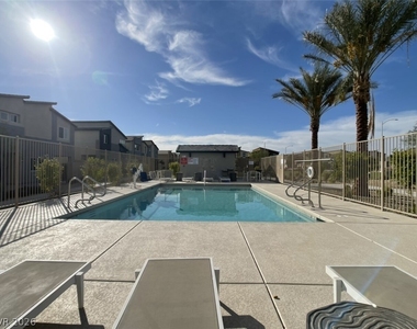 7473 Garnet Moon Street - Photo Thumbnail 97