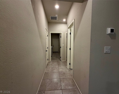 7473 Garnet Moon Street - Photo Thumbnail 22