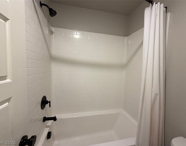7473 Garnet Moon Street - Photo Thumbnail 51