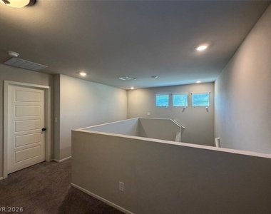 7473 Garnet Moon Street - Photo Thumbnail 43