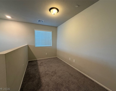 7473 Garnet Moon Street - Photo Thumbnail 40