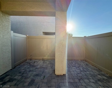 7473 Garnet Moon Street - Photo Thumbnail 89