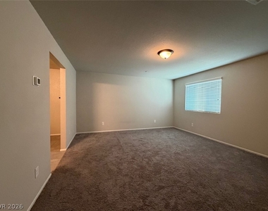 7473 Garnet Moon Street - Photo Thumbnail 61