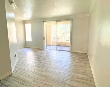 210 Flamingo Road - Photo Thumbnail 1