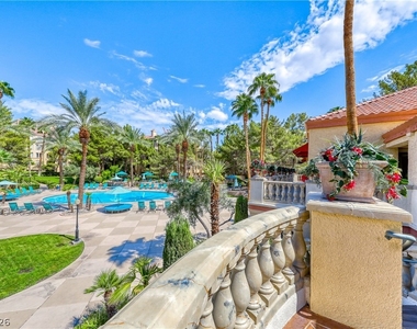 210 Flamingo Road - Photo Thumbnail 14