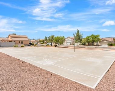 4353 Scarlet Sea Avenue - Photo Thumbnail 22