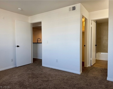 230 Mission Catalina Lane - Photo Thumbnail 5