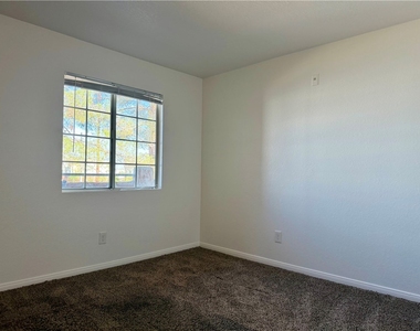 230 Mission Catalina Lane - Photo Thumbnail 7