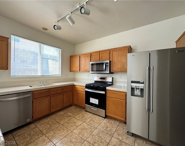 10321 Pompei Place - Photo Thumbnail 8