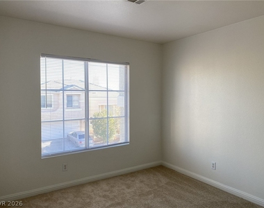 10321 Pompei Place - Photo Thumbnail 13
