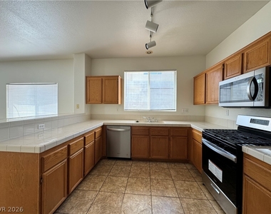 10321 Pompei Place - Photo Thumbnail 7
