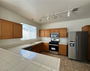 10321 Pompei Place - Photo Thumbnail 6