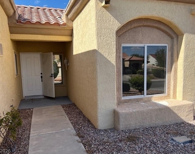 10012 Bundella Drive - Photo Thumbnail 13