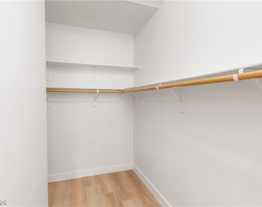1134 Evening Ridge Street - Photo Thumbnail 20