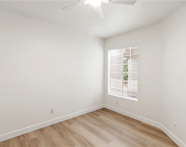 1134 Evening Ridge Street - Photo Thumbnail 13