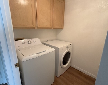 9765 Trail Rider Drive - Photo Thumbnail 8