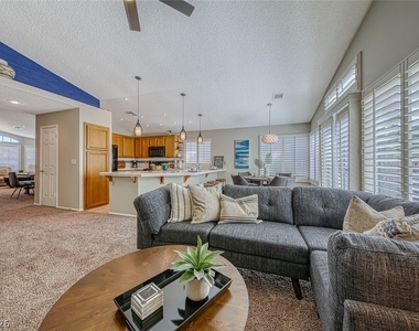 8421 Honeywood Circle - Photo Thumbnail 1