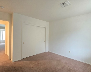 9328 Fresh Spring Drive - Photo Thumbnail 22
