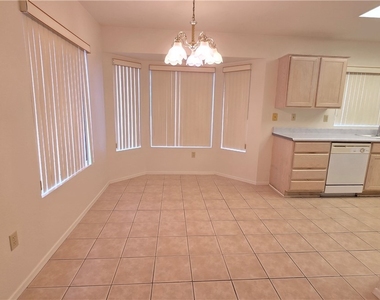 9328 Fresh Spring Drive - Photo Thumbnail 15