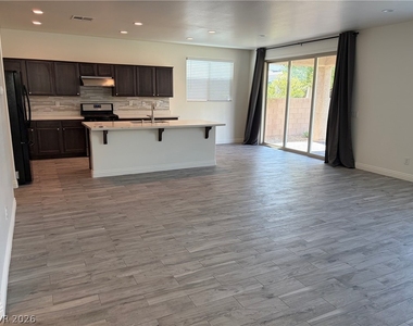 283 Walkinshaw Avenue - Photo Thumbnail 13